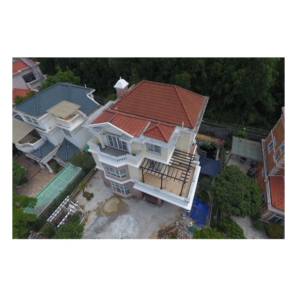 伊盾安全門窗，保護(hù)你家的孩子，給你一個(gè)安全、安靜的家居環(huán)境！