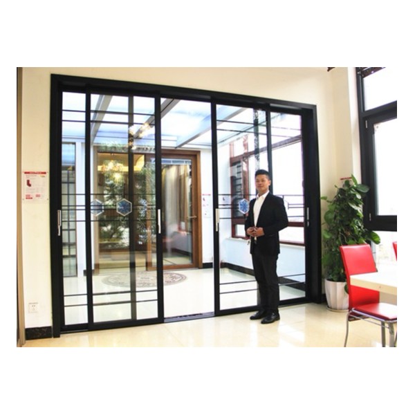 加盟伊盾門窗，實現(xiàn)你發(fā)財致富的夢想！