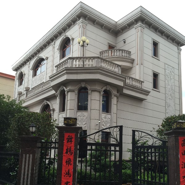 為什么中國(guó)人愿意花兩三百萬(wàn)買房子，卻不愿意花兩三萬(wàn)買門窗？