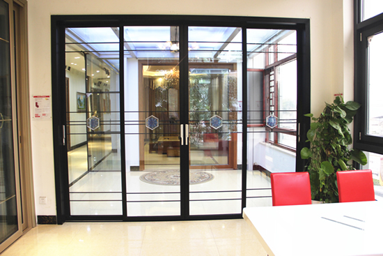 伊盾安全門窗，全力以赴提高你的居家生活質(zhì)量！113004